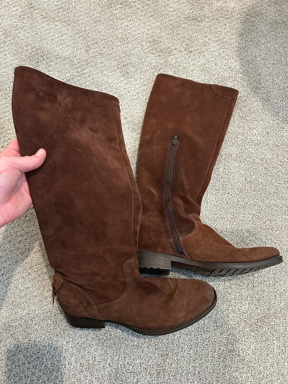 Vero Cuoio Brown Suede Knee-High Heeled Boots
